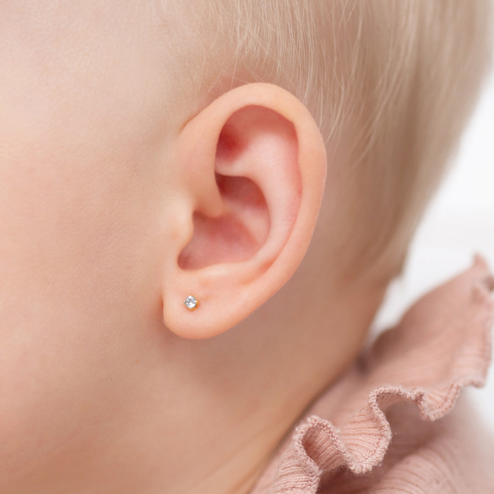 Aros solitario de circon 4 puntas en oro 14k para bebe y niñas