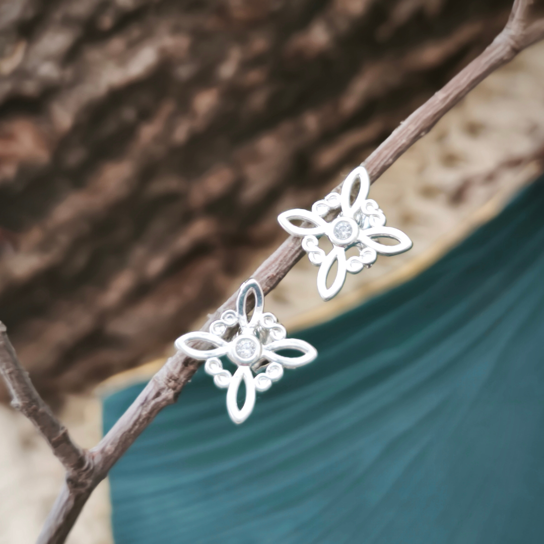 Aros plata nudo de bruja