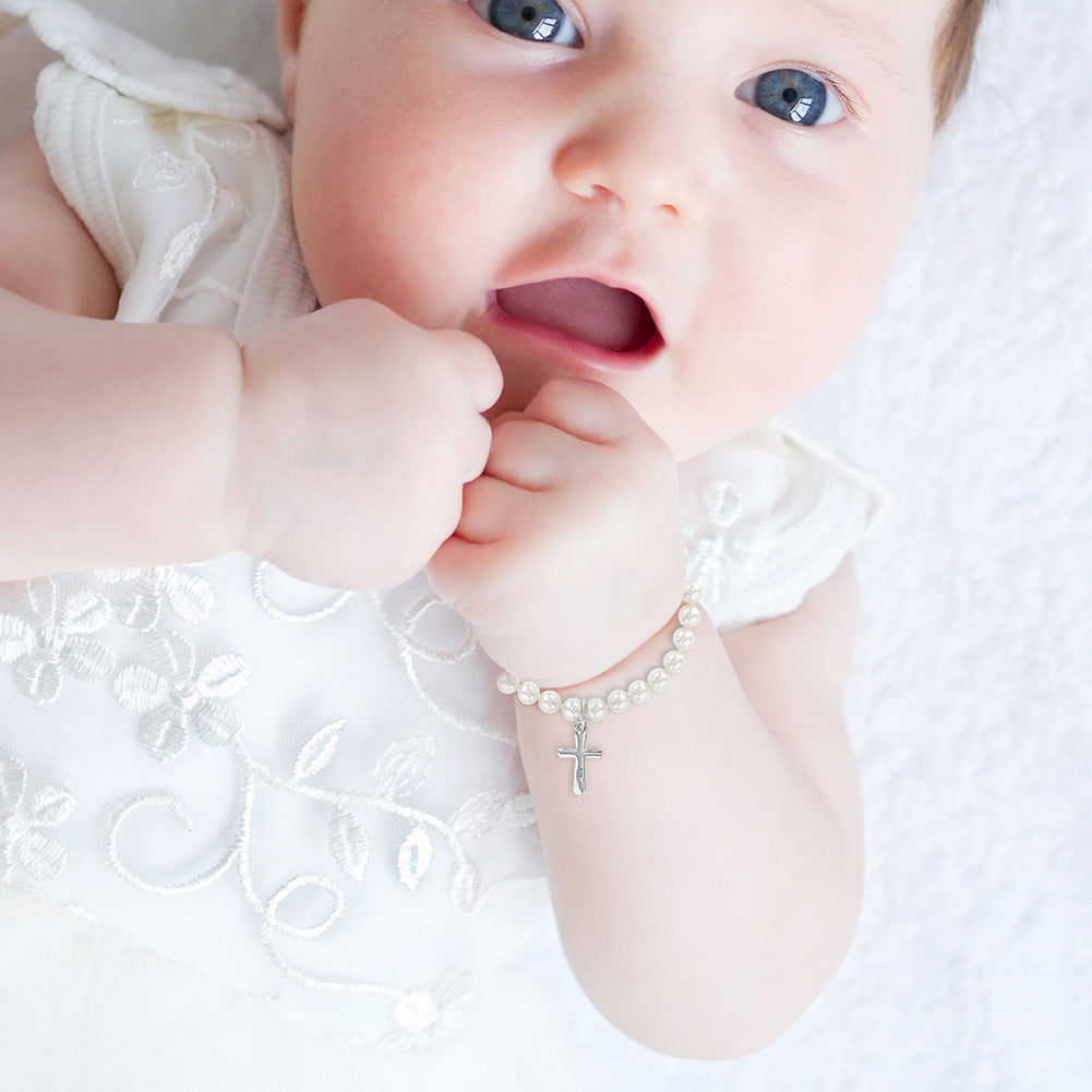 Pulsera de perlas con una cruz de plata 925 para bebes