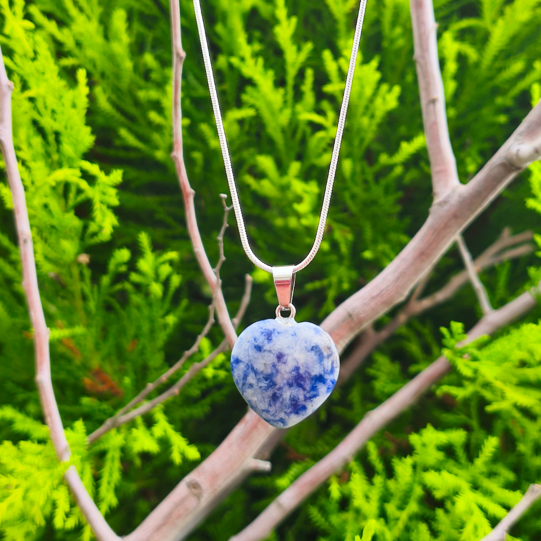 Cadena corazón piedra