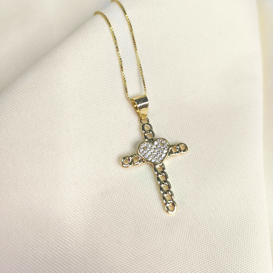 Cadena cruz con corazón de circones transparentes