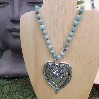 Maxi Collar corazón de metal