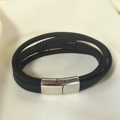 Pulsera Infinito de Ecocuero Negro – Un símbolo de unión, fuerza y eternidad