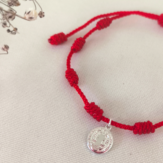 Pulsera 7 Nudos Rojos para Adulto con Medalla de San Benito en Plata 925