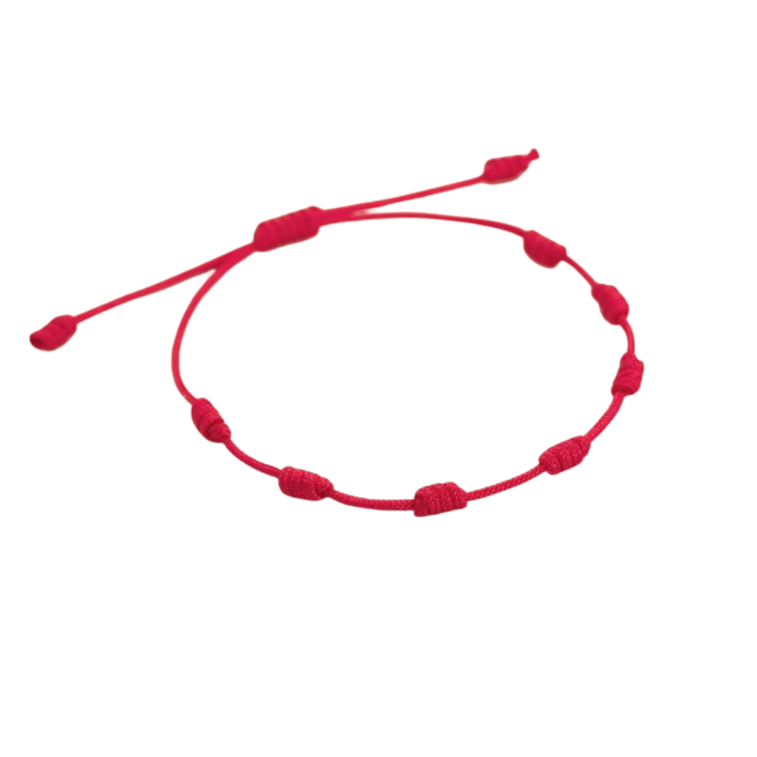Pulsera de Hilo Rojo Ajustable – 7 Nudos de Protección