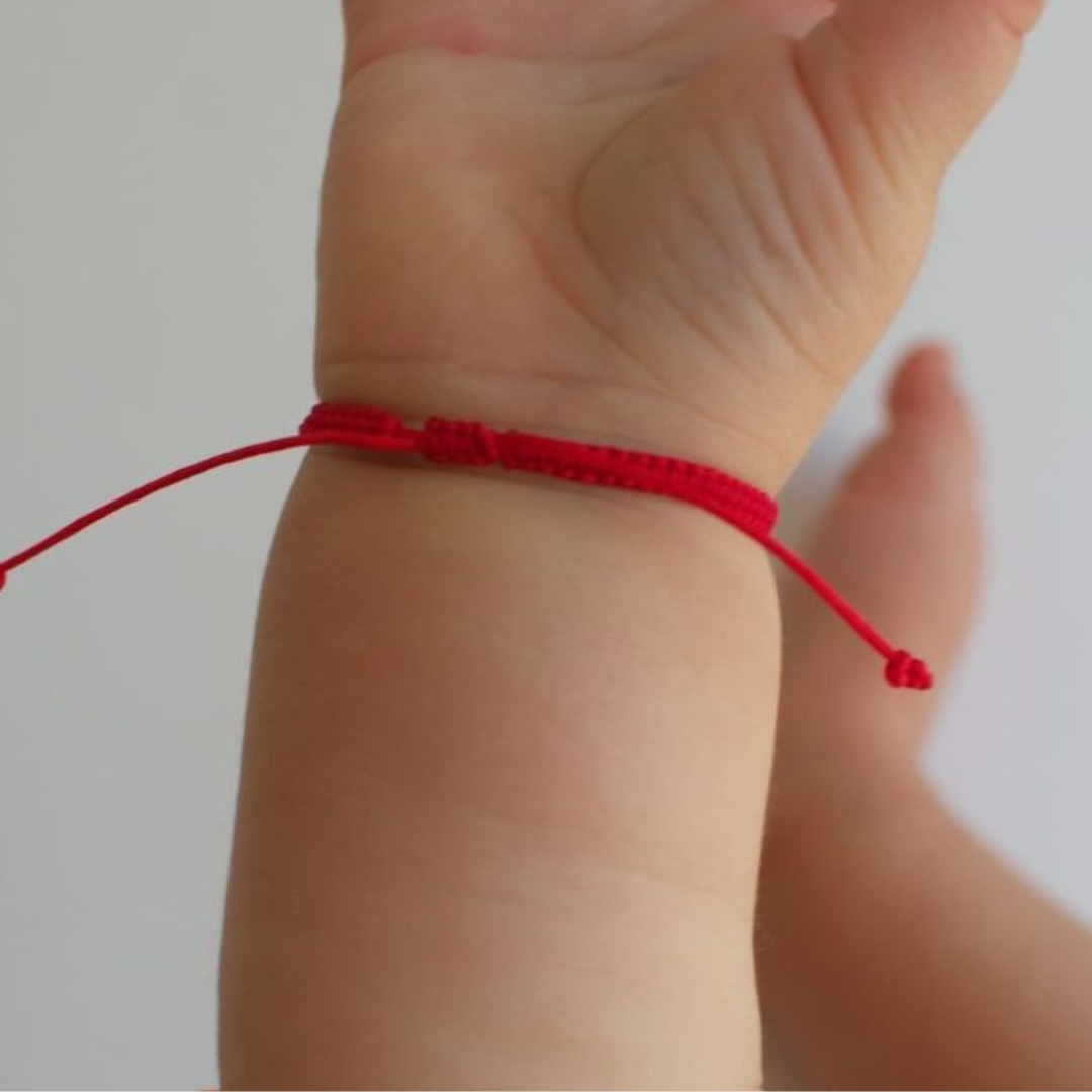 Pulsera Roja de Protección para Bebés y niños, Ajustable y Hecha a Mano