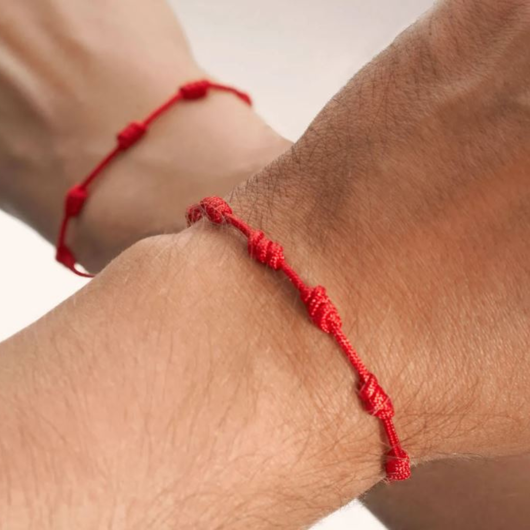 Pulseras del Hilo Rojo – Un lazo que une corazones