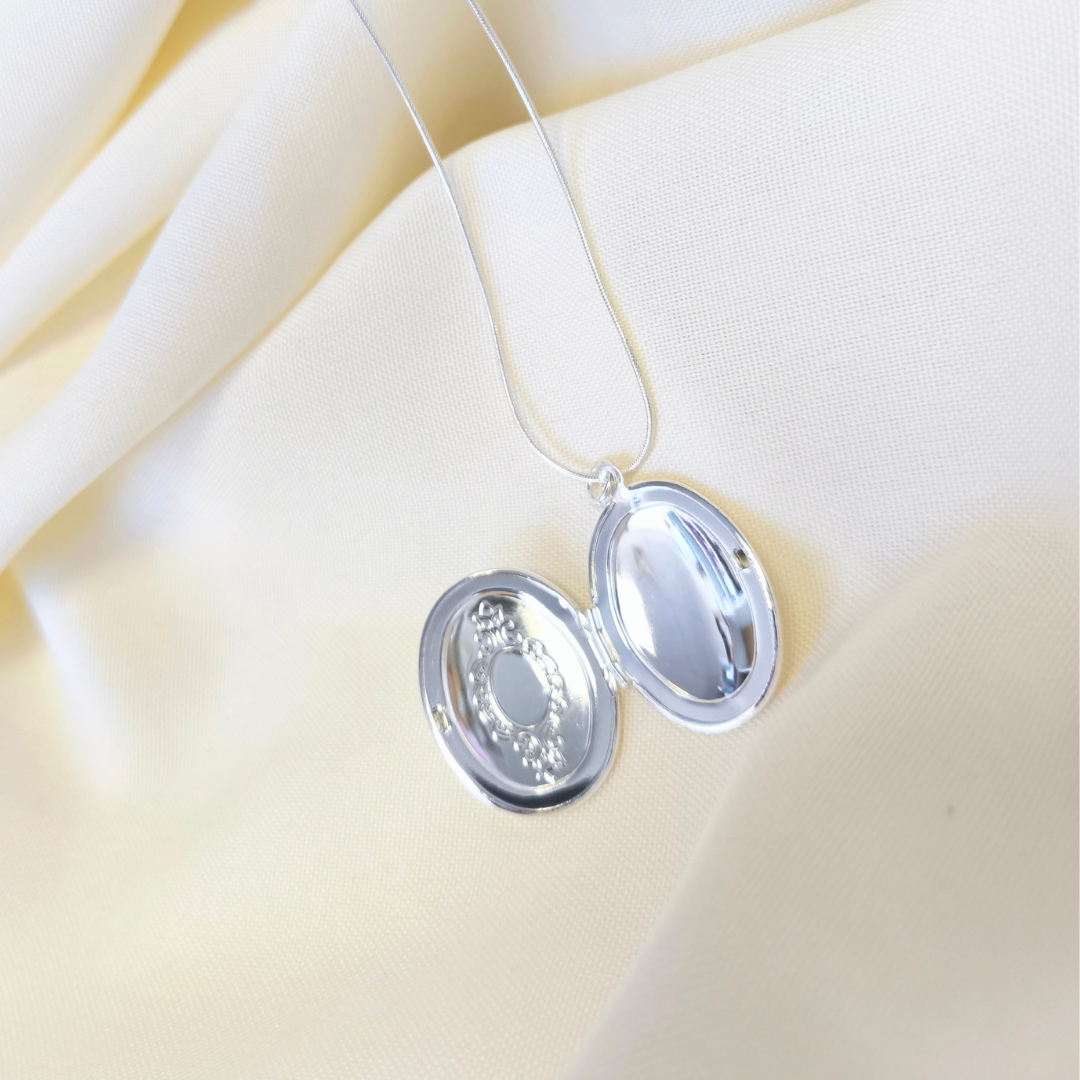 Relicario cofre ovalado Bendito amor/ incluye foto