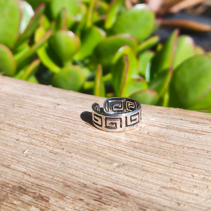 Anillo Midi Étnico de Plata 925 con Grecas – ajustable, tu joya de verano