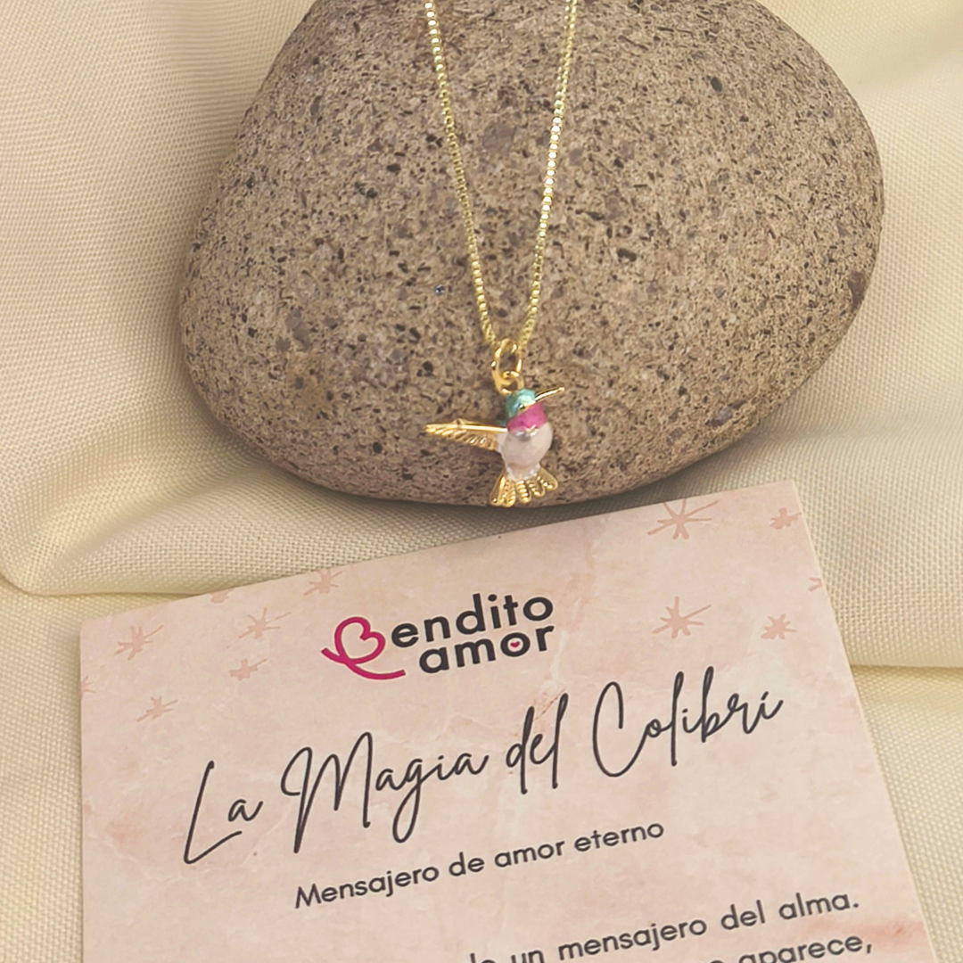 Collar Colibrí colores y esperanza