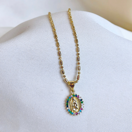 Collar oro laminado Virgen y colores