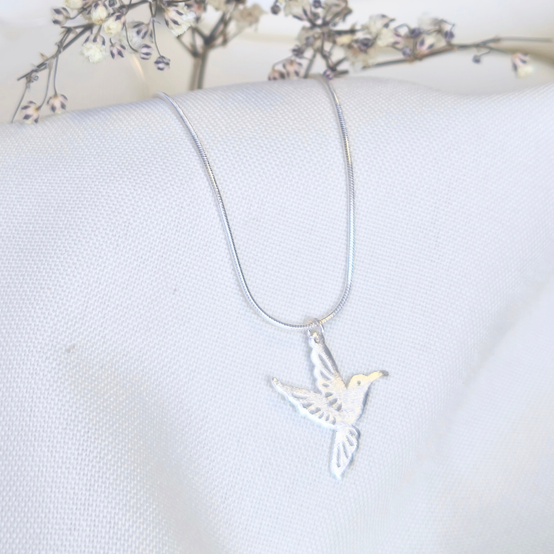 Collar de plata Colibrí y recuerdos 45 cm