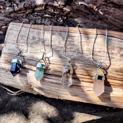 Cadena cuarzo y piedras de propósito